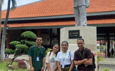 International Students Enthusiastically Participate in Summer School at UWKS